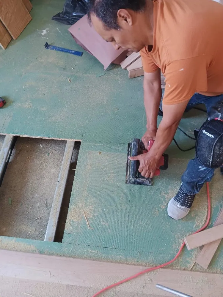 Slide of Elidiocal Creations