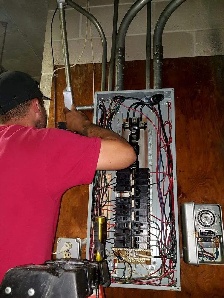 Slide of Elios Electric