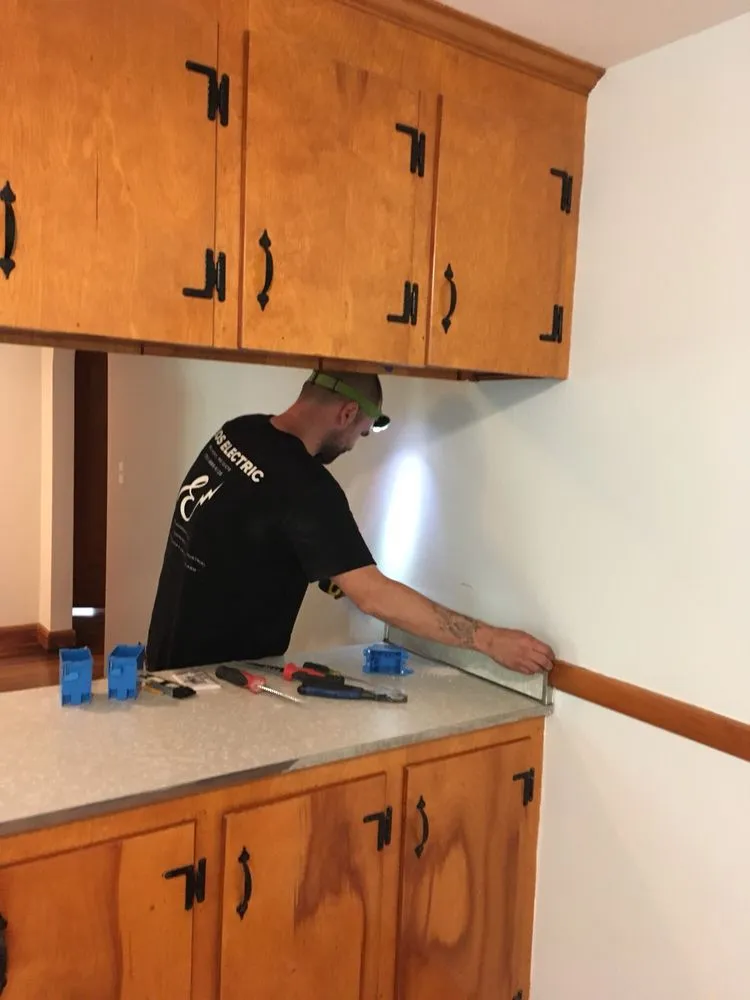 Slide of Elios Electric