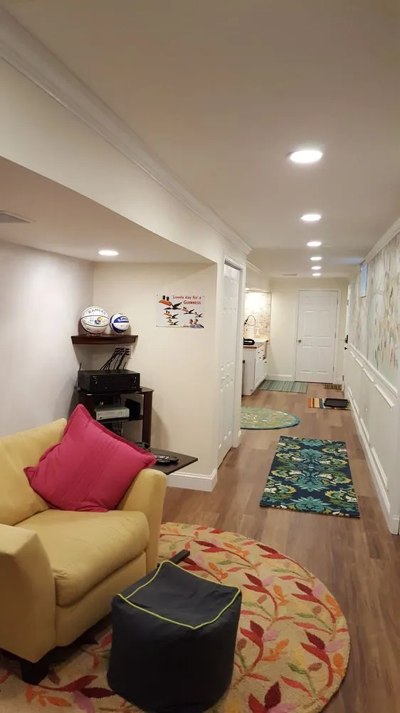 Slide of Elios Electric