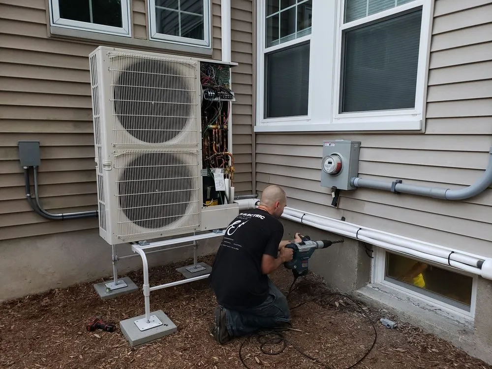 Slide of Elios Electric