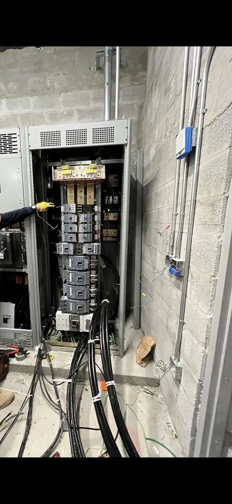 Certified electrician providing wiring installation in , 