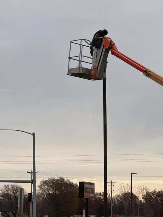 Slide of Elite Electric