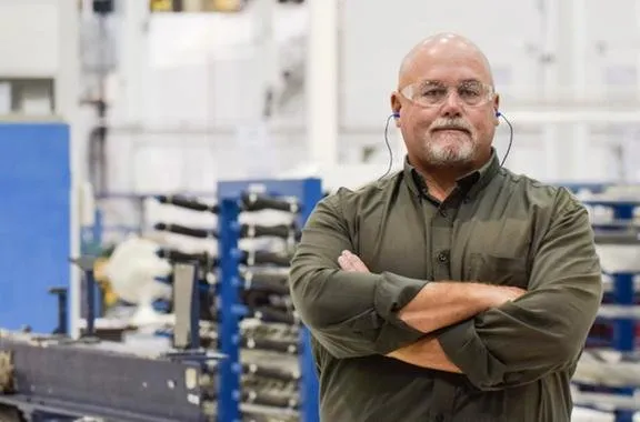 Slide of Elite Electric