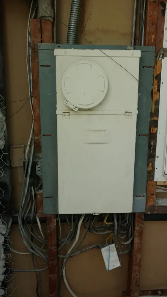 Slide of Elite Electric