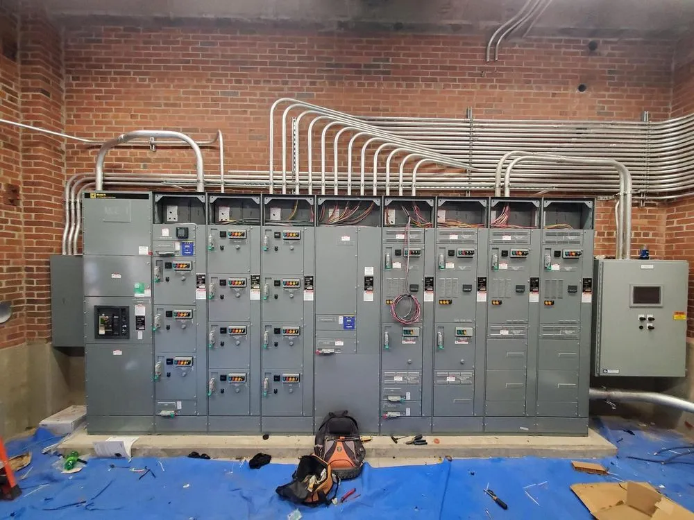 Licensed circuit breaker repair service in ,  - Elite Electric Services