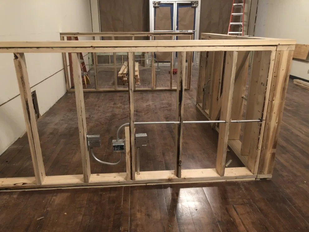 Slide of Elite Electric Services