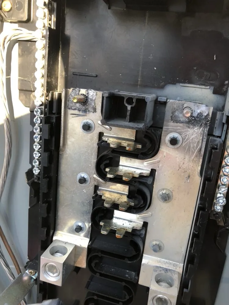 Slide of Elite Electric Solutions