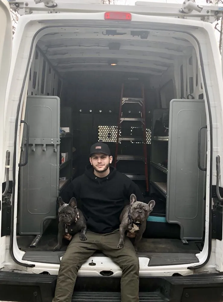 Slide of Elite Electric Solutions