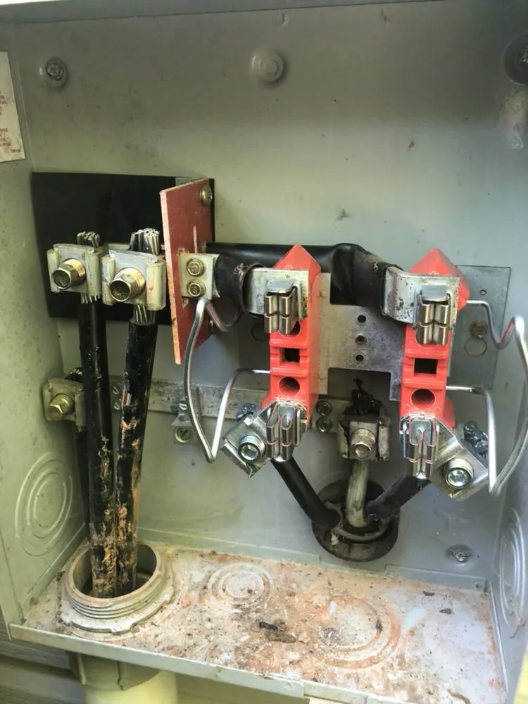 Trusted electrical service for homes in lighting installation,  by 