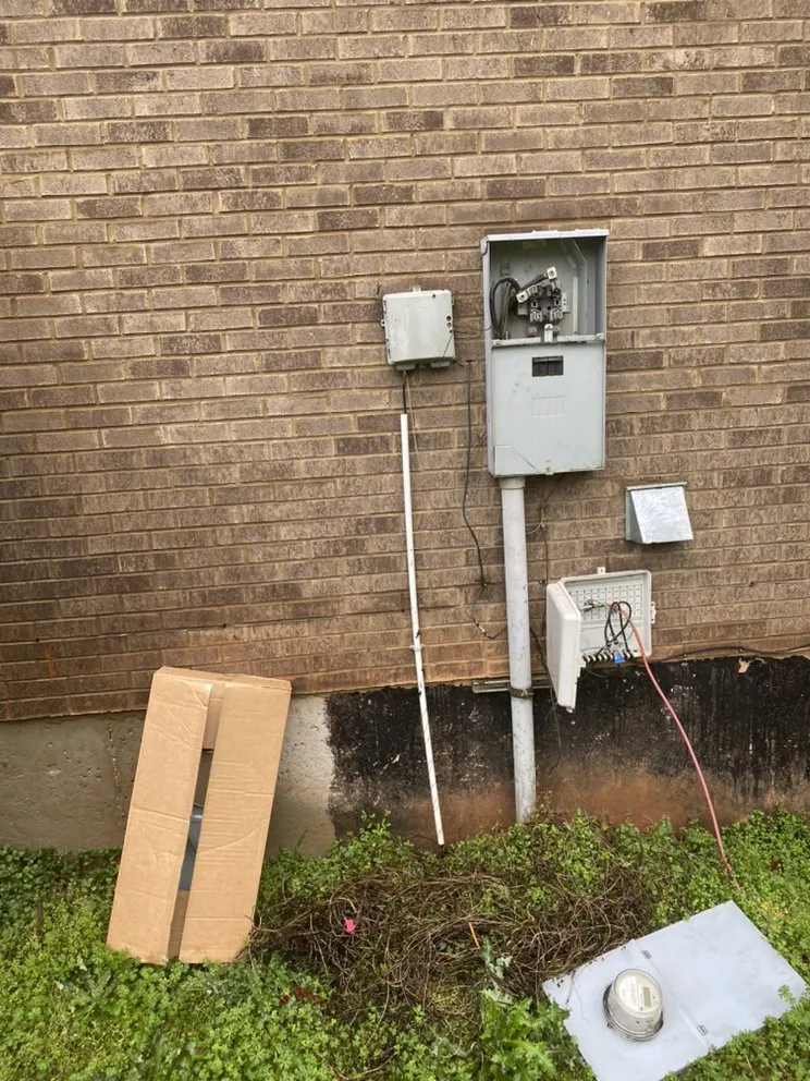 Slide of Elite Electric Solutions