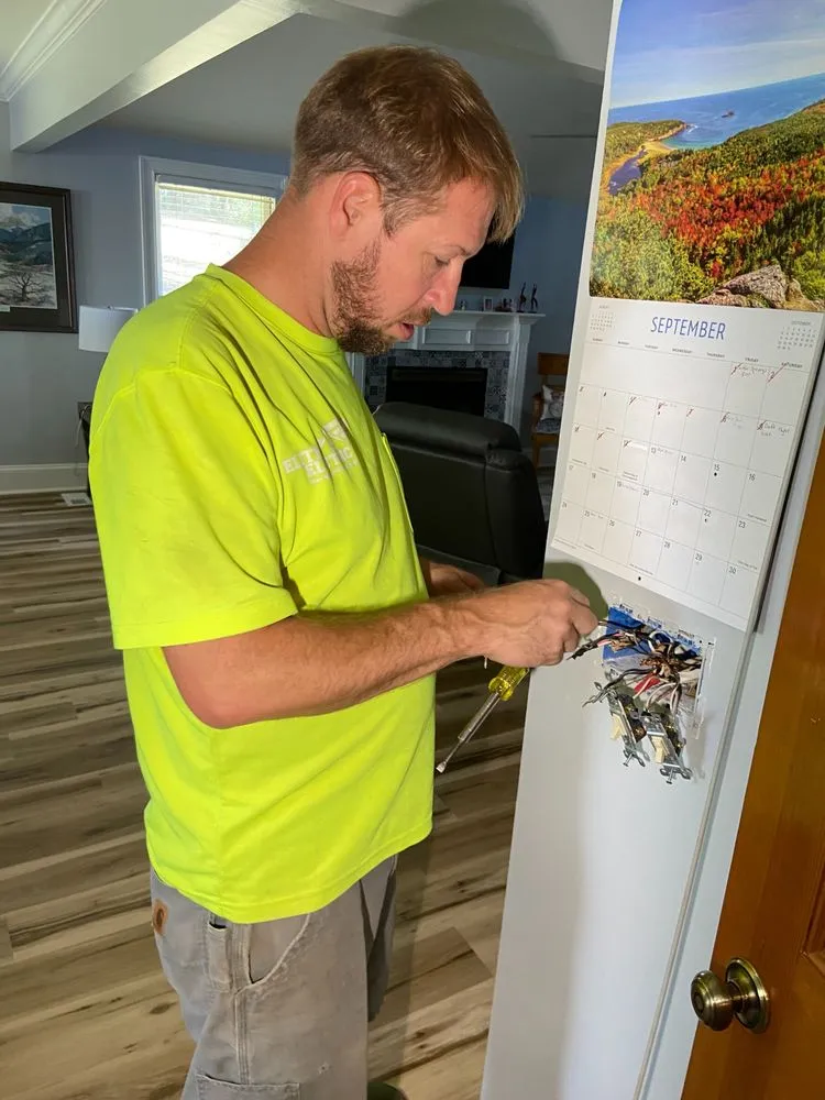 Slide of Elite Electric