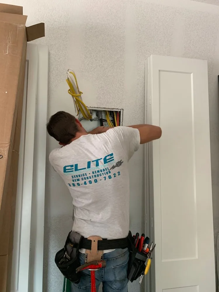 Slide of Elite Electrical Contracting