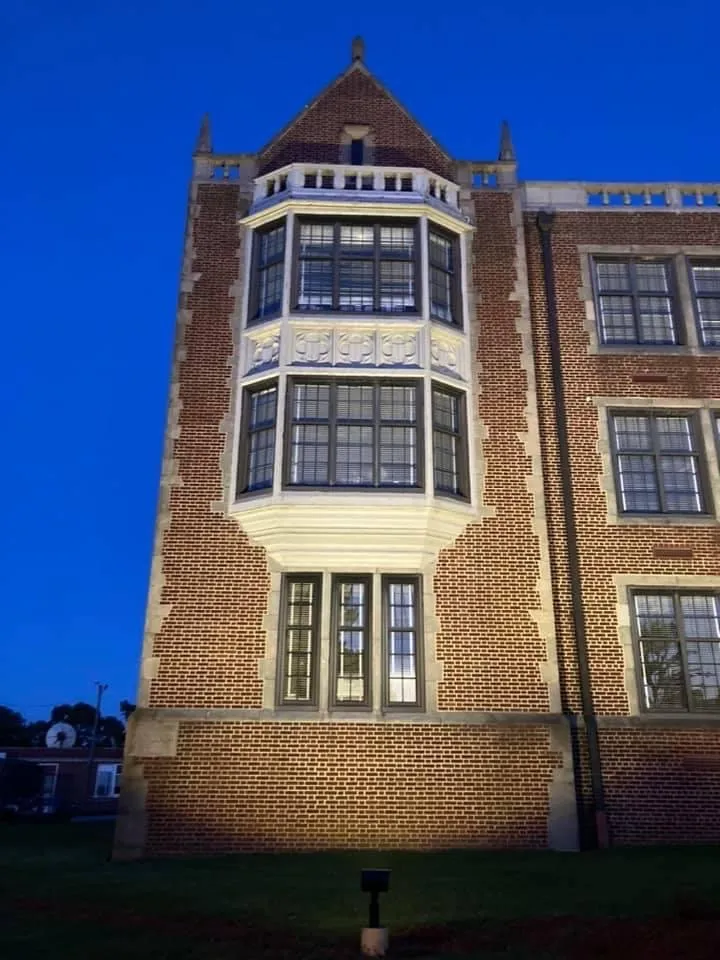 Slide of Elite Electrical Services