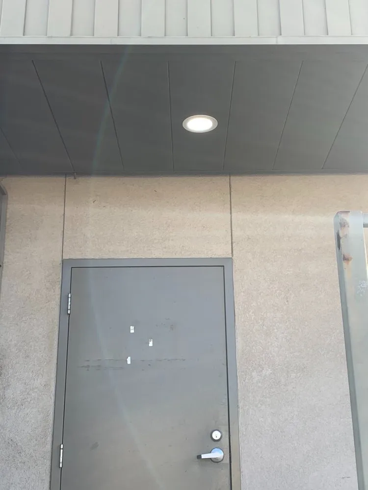 Slide of Elite Electrical Services