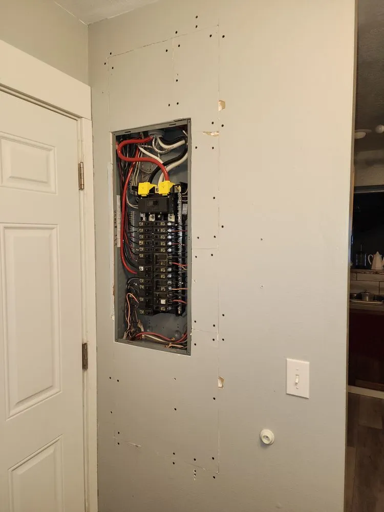 Slide of Elite Electrical Solutions