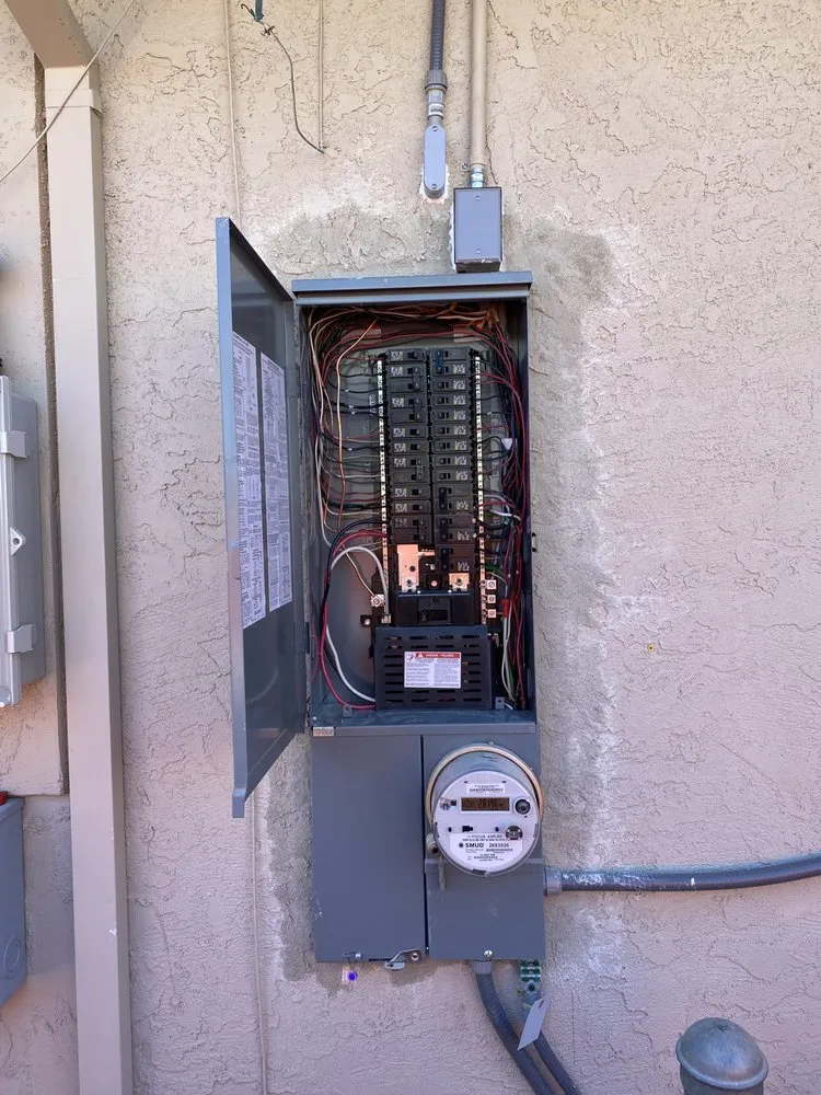 Slide of Elite Electrical Solutions