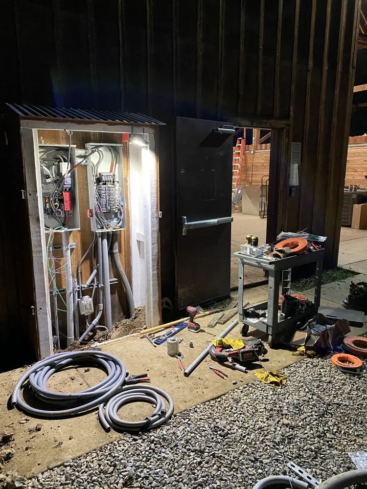 Licensed electrician providing wiring installation in , 