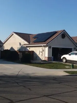 Elite Electric/solar Logo