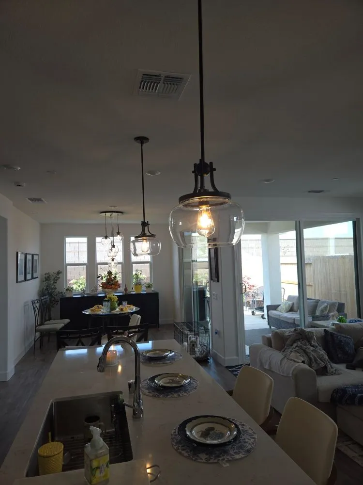 Licensed electrical service for homes in circuit breaker repair, by