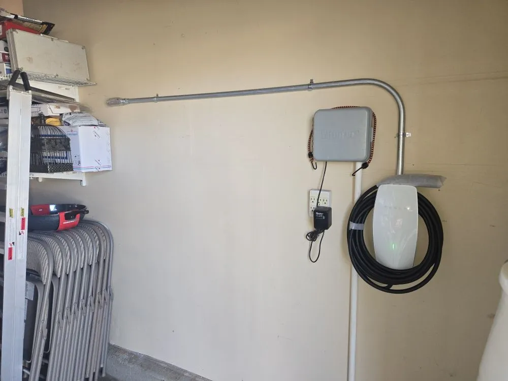 Trusted electrical service for homes in lighting installation, by