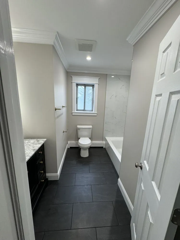 Professional outlet and switch repair service in Long Island, NY - Elite General Contracting Group