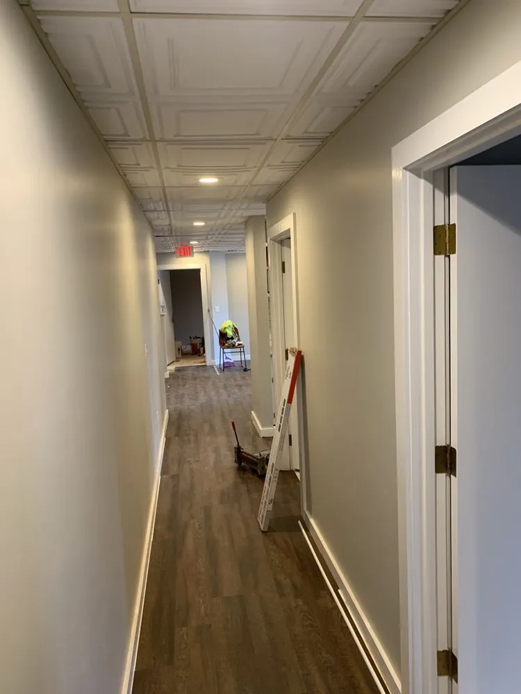 Slide of Elite Handyman