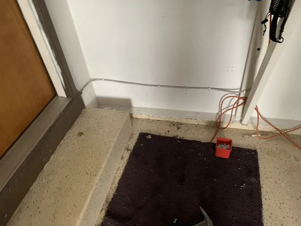 Slide of Elite Handyman