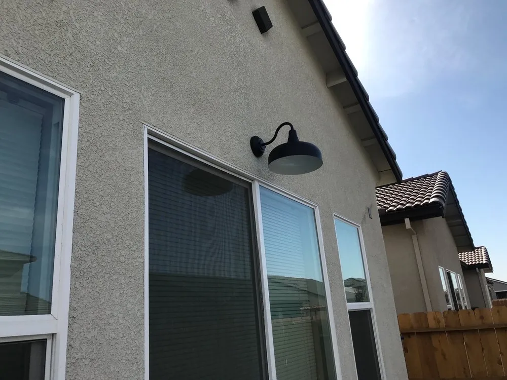 Slide of Elite Power and Systems