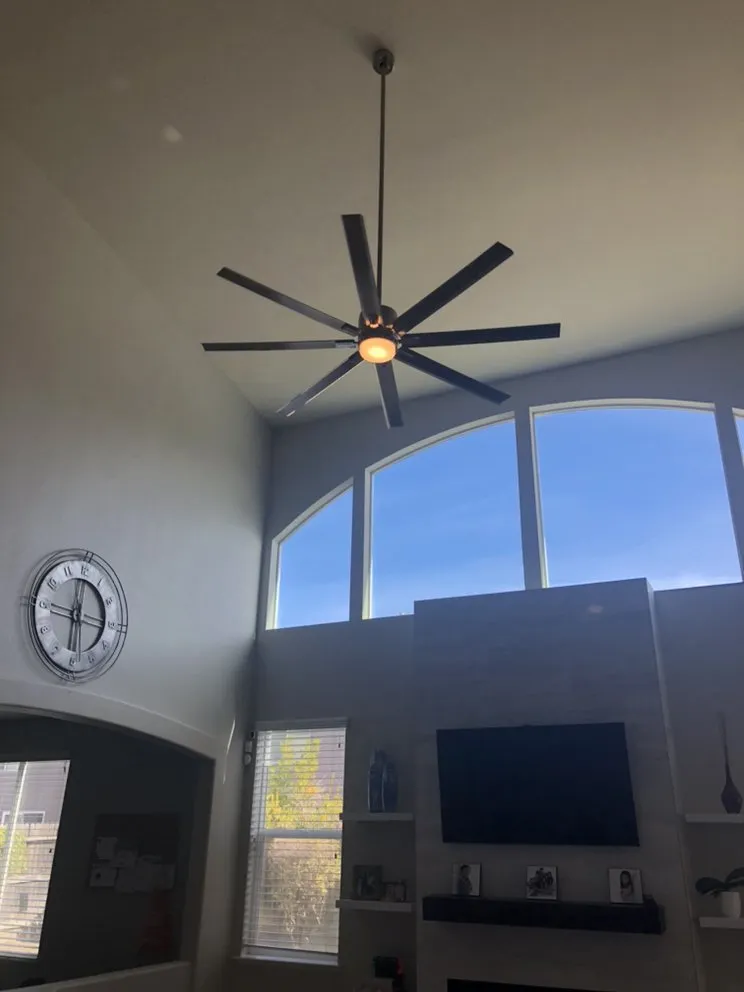 Slide of Elite Power and Systems