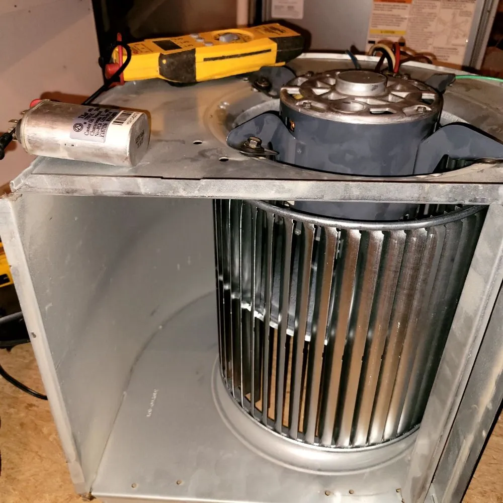 Slide of Elite Property Maintenance