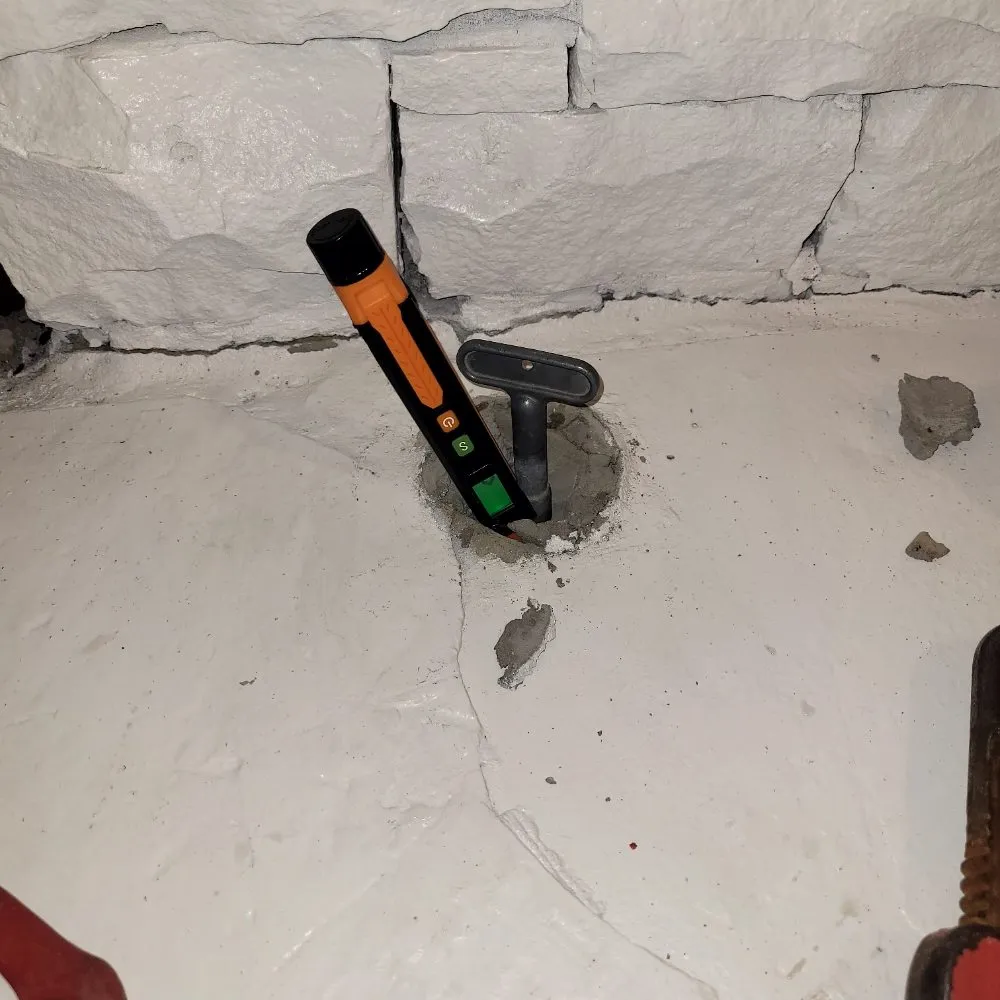 Slide of Elite Property Maintenance