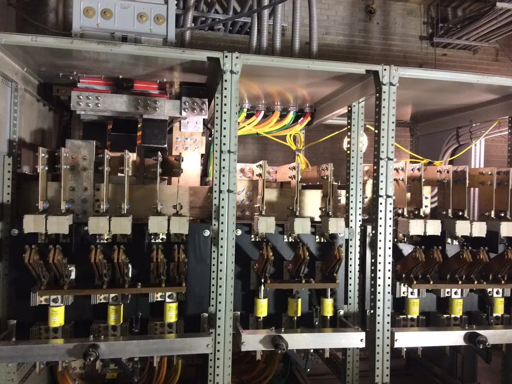 Slide of Elizondo Electric