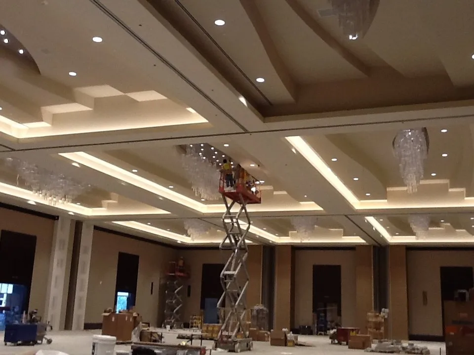 Slide of Elizondo Electric