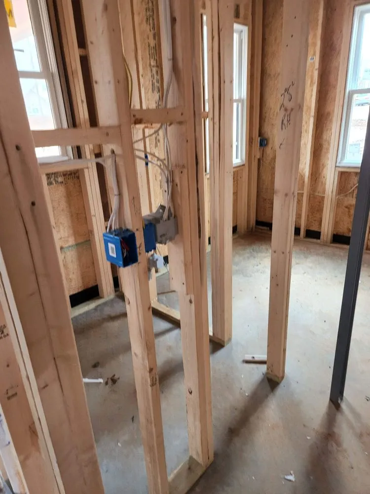 Slide of Ell Electric