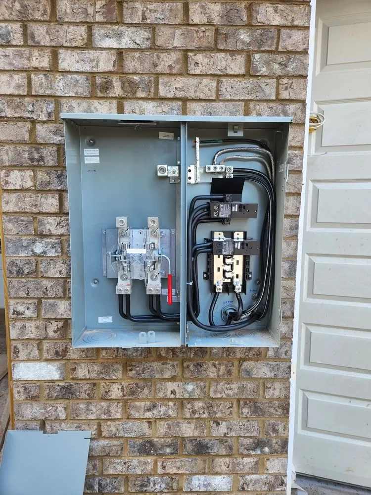 Slide of Ell Electric