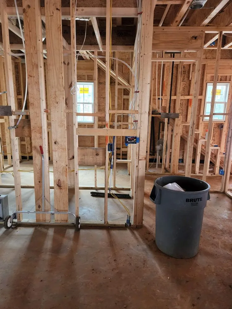 Slide of Ell Electric