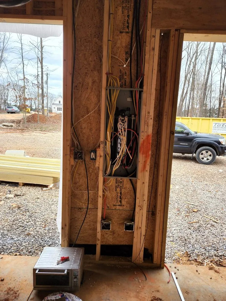 Slide of Ell Electric