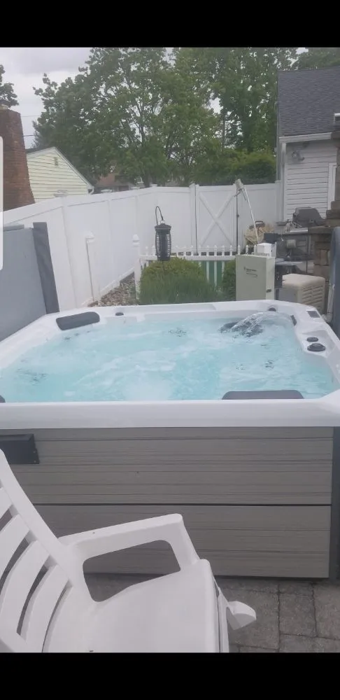 Slide of Ellas Electric