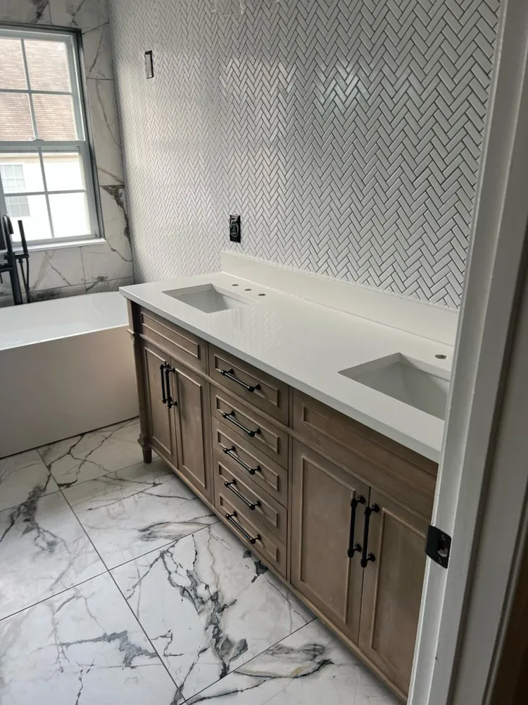 Trusted electrician providing electrical repair in , 