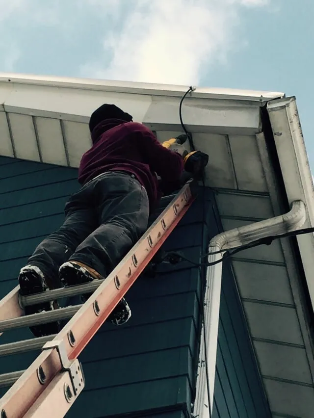 Slide of Ellenwood Electric