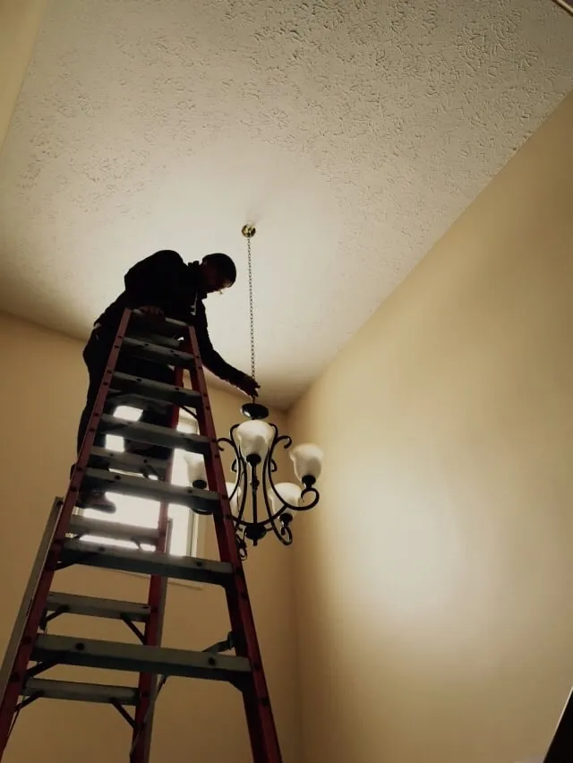 Slide of Ellenwood Electric