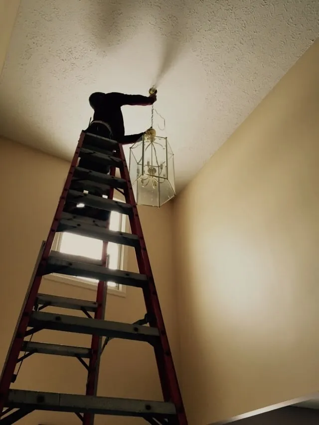 Slide of Ellenwood Electric