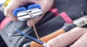 Slide of Elliot Electricians