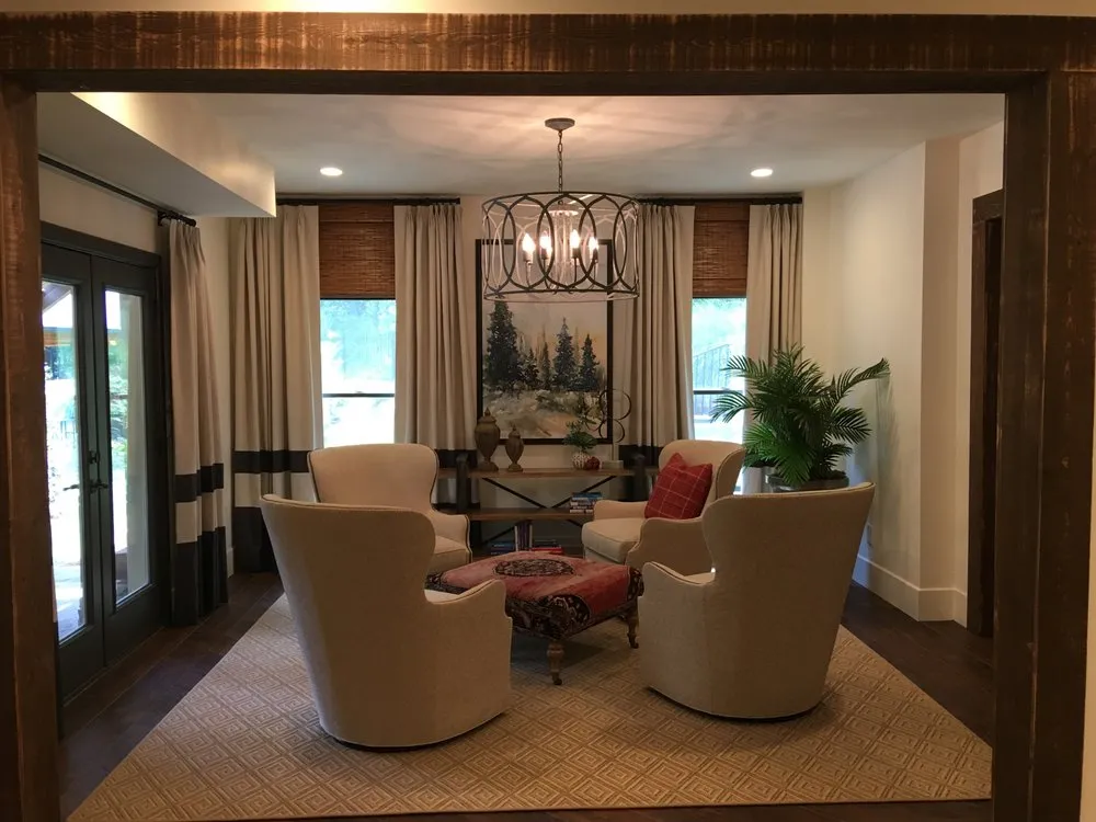 Slide of Elliott Electric