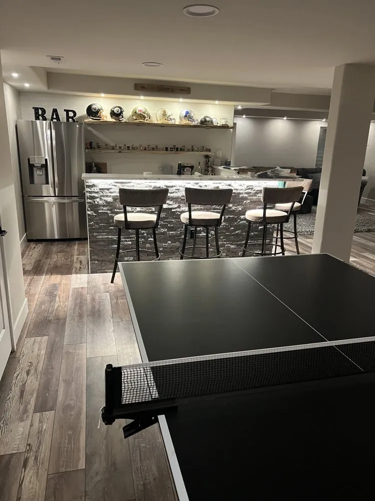 Slide of Elliott Electric