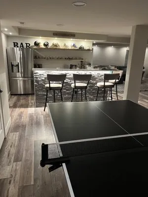 Elliott Electric Logo