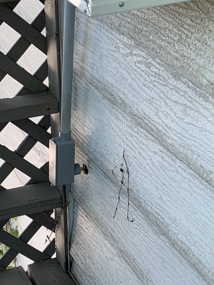 Slide of Ellis Electrical