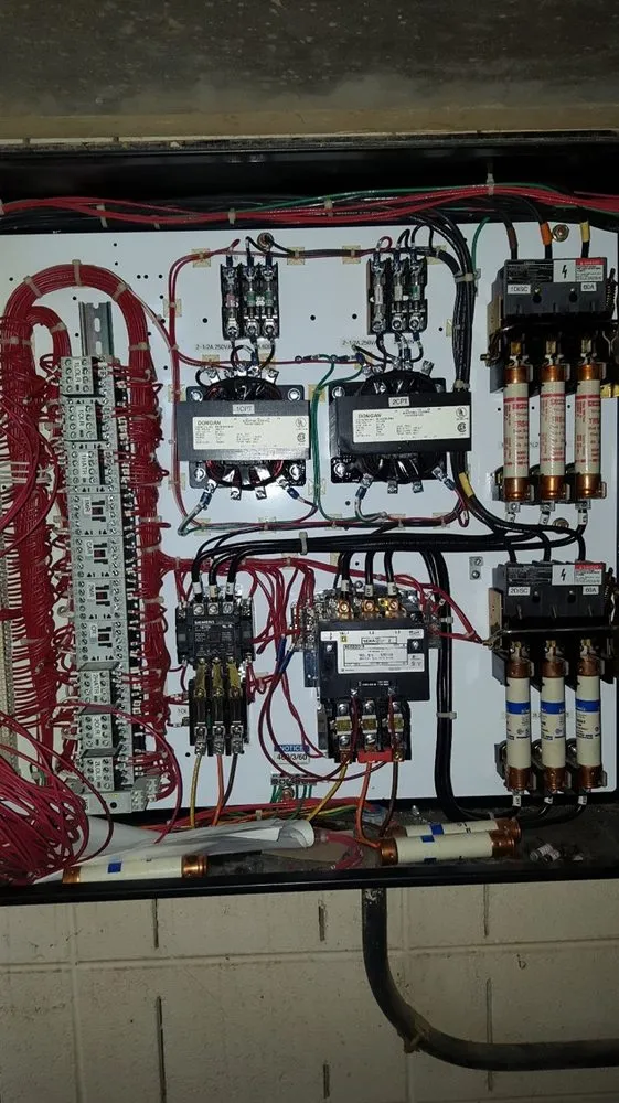 Slide of Ellis Electrics