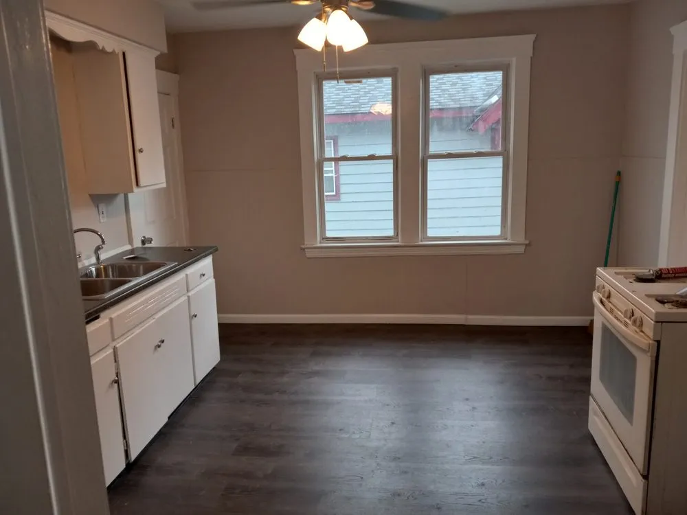 Slide of Ellis Painting